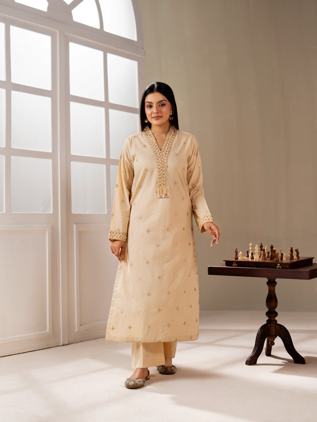 Ethnic Pearl Embellished 2PC