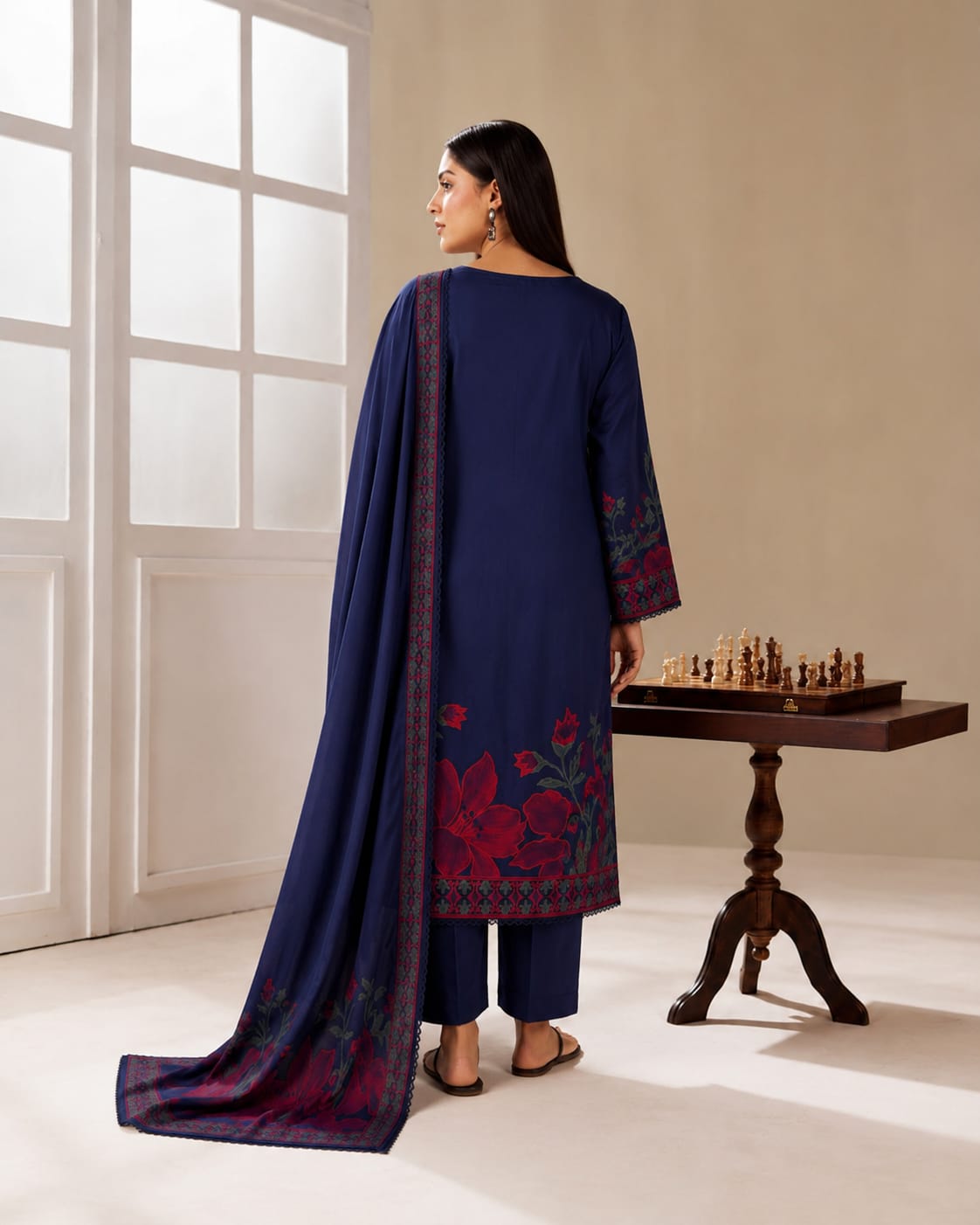Nilofar – Navy Floral Border 3-Piece Suit
